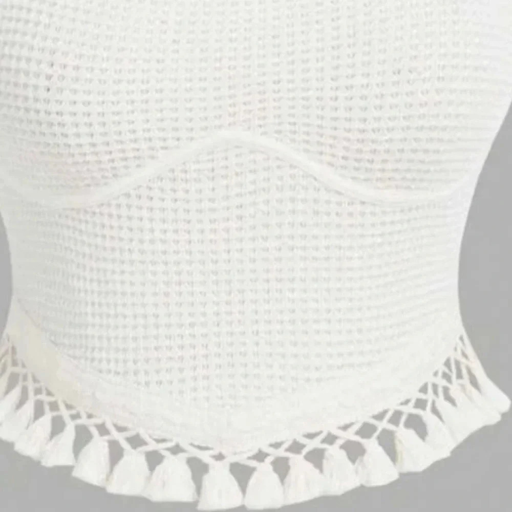 NWOT Boho Tassel Hem Halter Top size 14 - Picture 2 of 5